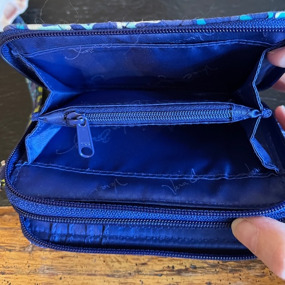 Vera Bradley Wristlet - Picture 2 of 5
